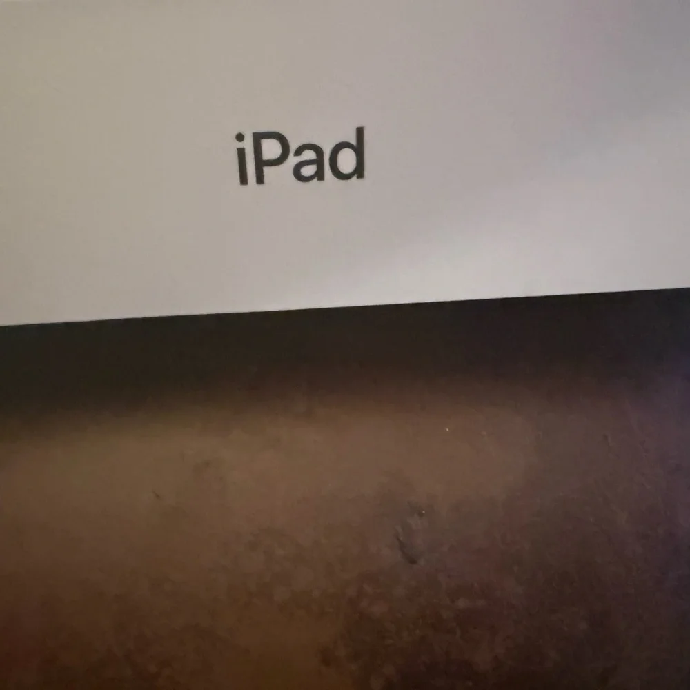 Apple Tablet - Silver
